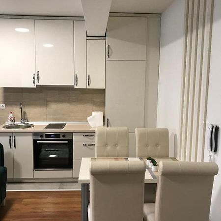 Green Apartment Novi Pazar Exterior foto